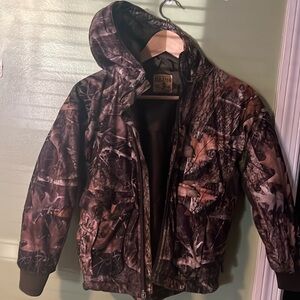 Camouflage jacket,red head brand kids size M .